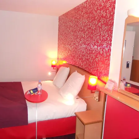 Hotel Ibis Styles En Bresse 3*