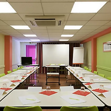 Ibis Styles Centre Бург-ан-Бресс
