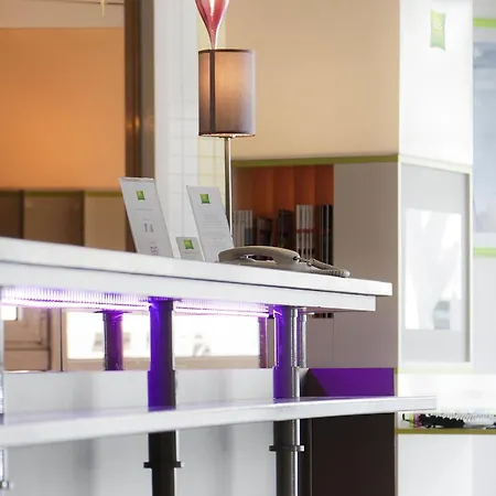 Ibis Styles Centre 3* בורג-אן-ברס