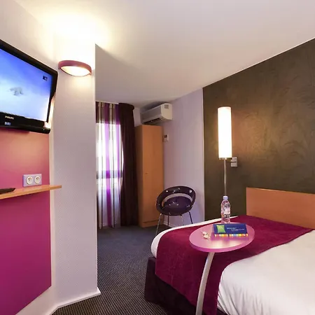 Ibis Styles Centre Hotel 3*