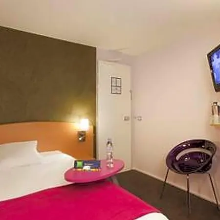 Ibis Styles Centre 3*