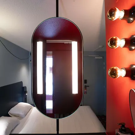 Ibis Styles Centre Hotel