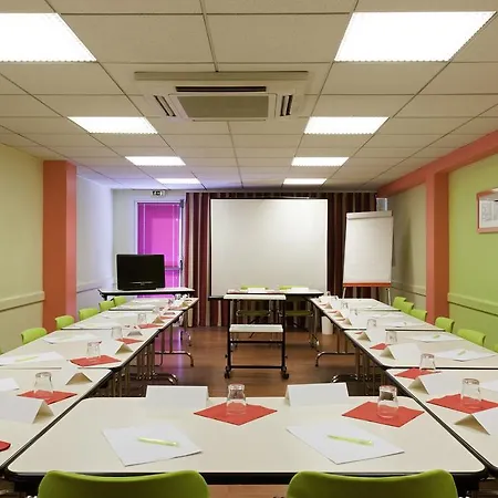 Ibis Styles En Bresse Hotel