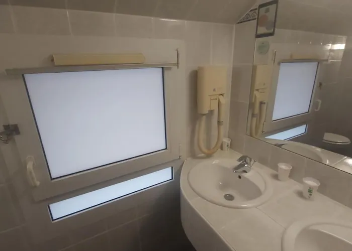 Ibis Styles Centre מלון 3*