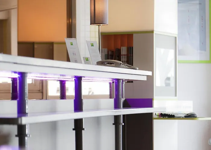 מלון Ibis Styles Centre 3*