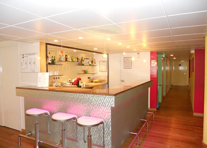 מלון Ibis Styles Centre 3*